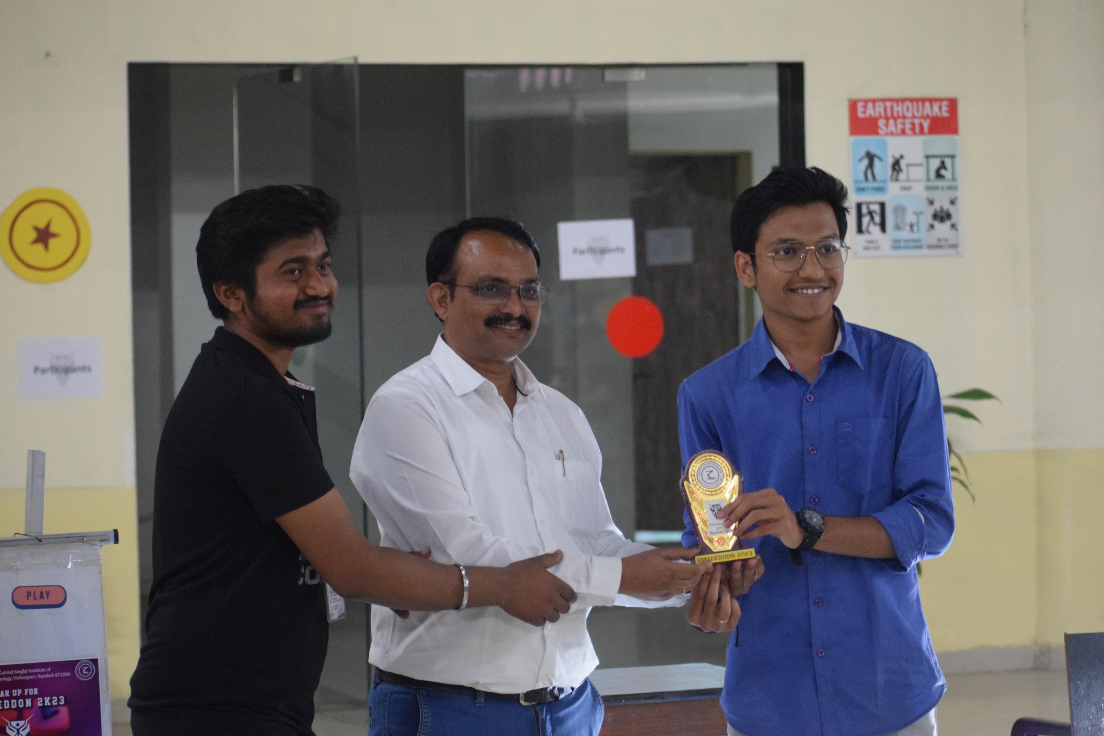 Yuvraj Darshankar won runner up prize in Rmmagedon 2023 Robotic Racing Competition